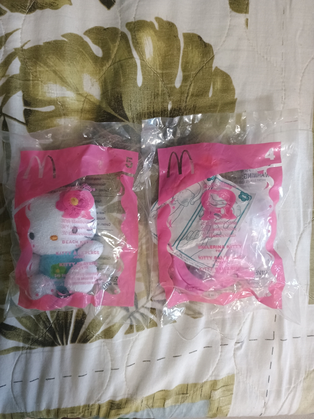 McDonald’s Hello Kitty Pink Plush Toy 2 Piece #5 And #4 30th Anniversary 2004